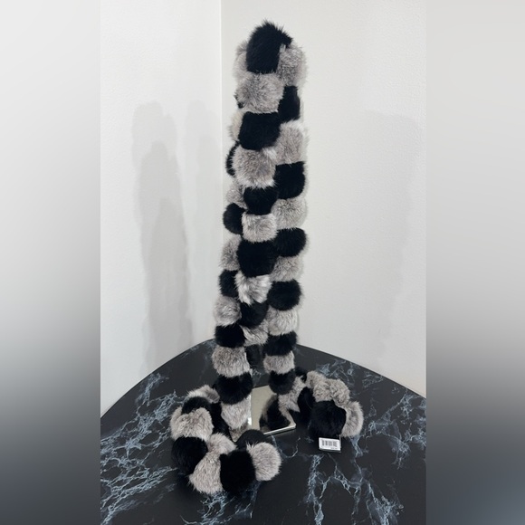 Accessories - Marcus Adler 100% Rabbit Fur Ruffle Infinity Scarf Wrap Black Gray AUTHENTIC NWT